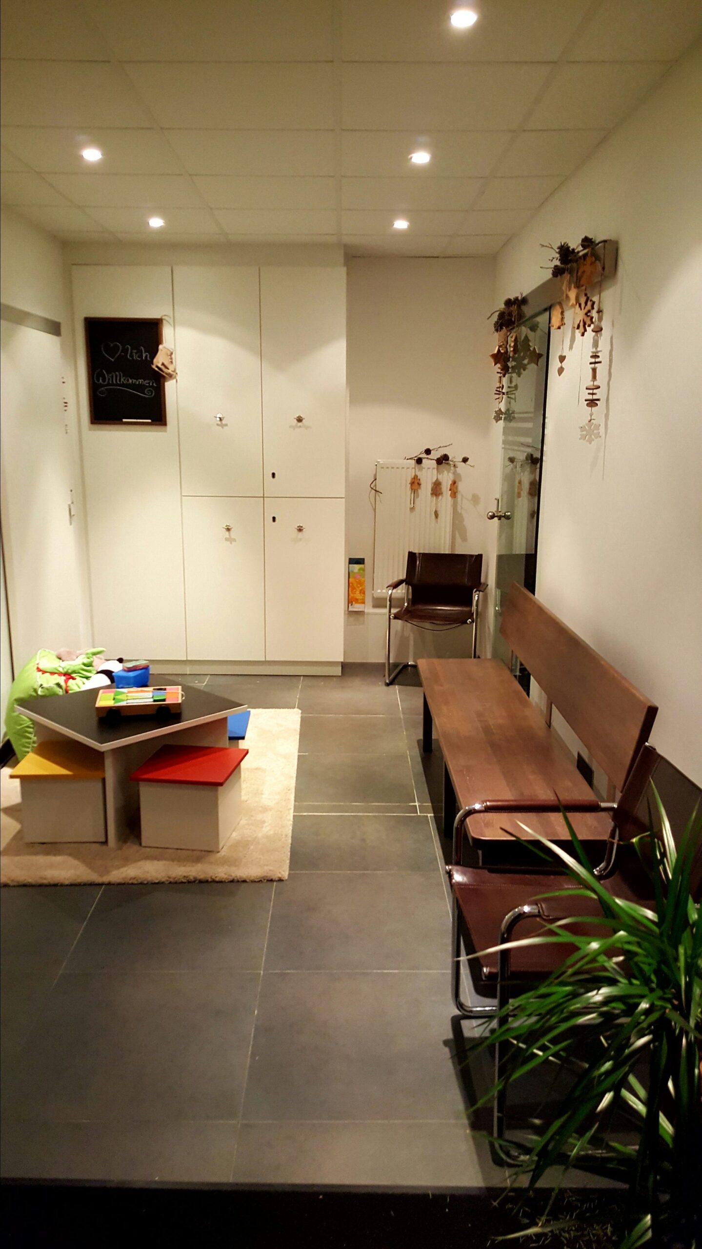 Empfang & Wartebereich